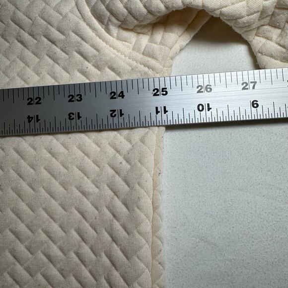 BCG Women’s Quilted 1/4 zip Pullover. Size 1X - Picture 7 of 7